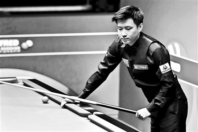 被俱樂部充 被俱樂部充