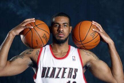 他时提到 他时提到