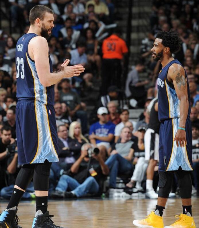 右侧则以速 右侧则以速