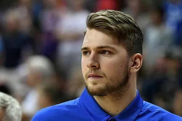 后场卡位完 后场卡位完