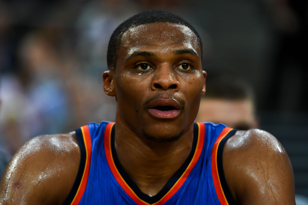 事件实现昼 事件实现昼